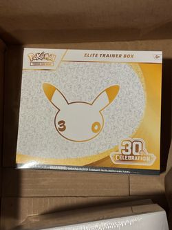 Pokémon TCG 30th Celebration Elite Trainer Box