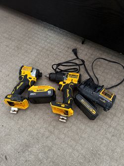 Dewalt tool kit atomic series