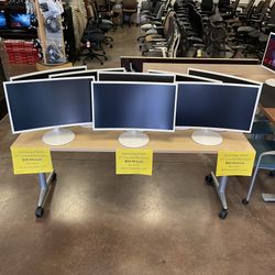 Samsung 27” Curved Monitor 1080P 75Hz - Priced at $99.99! While Supplies Last!