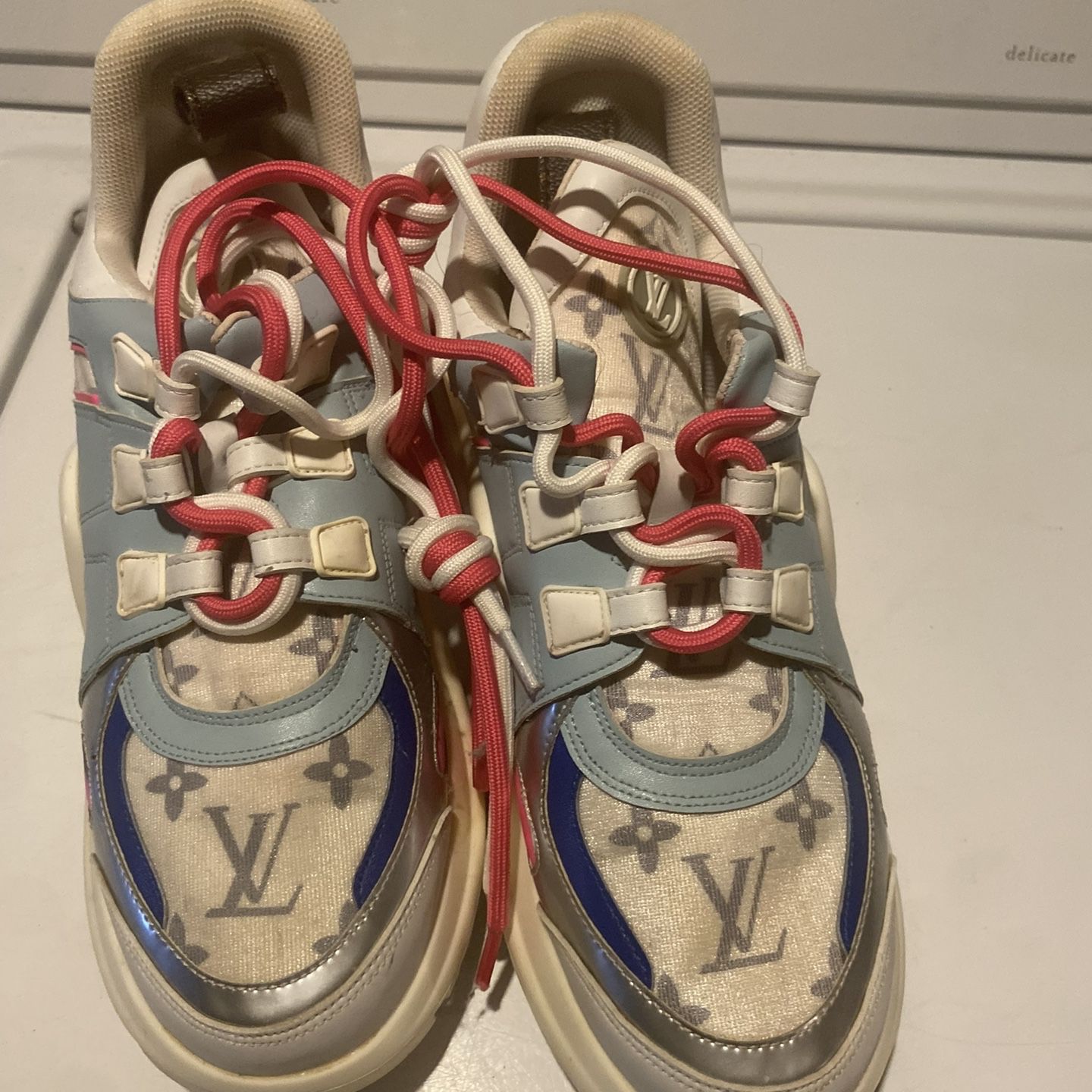 Louis Vuitton Trainer size 44 for Sale in Philadelphia, PA - OfferUp