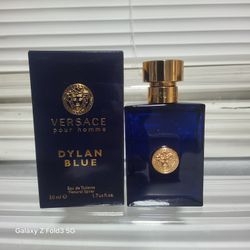 VERSACE POUR HOMME DYLAN BLUE EAU DE TOILETTE 1.7oz