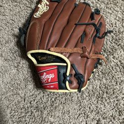 Rawlings Baseball Glove