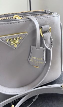 Prada Re-Edition 2005 Saffiano Leather Bag
