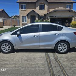 2015 KIA Rio