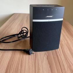 BOSE SoundTouch 10 Bluetooth Speaker 
