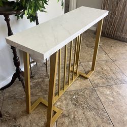 New Modern Marble Top Gold Metal Entry Table 