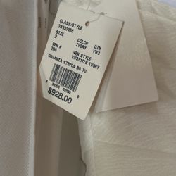 Gorgeous VERA WANG WEDDING DRESS-NEW!