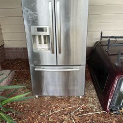 Whirlpool Gold Refrigerator