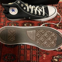 Black All Star Converses