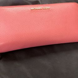 Pink Michael Kors Womens Wristlet Wallet