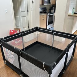 Baby Play Yard