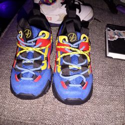 Kids Shoes 