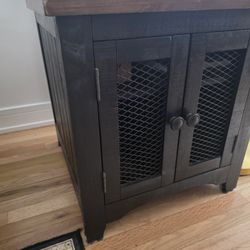 Estate Sale Luxury End Table 