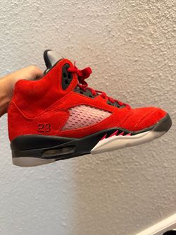 Jordan 5 Retro ( Raging Bull Red) Size 5Y