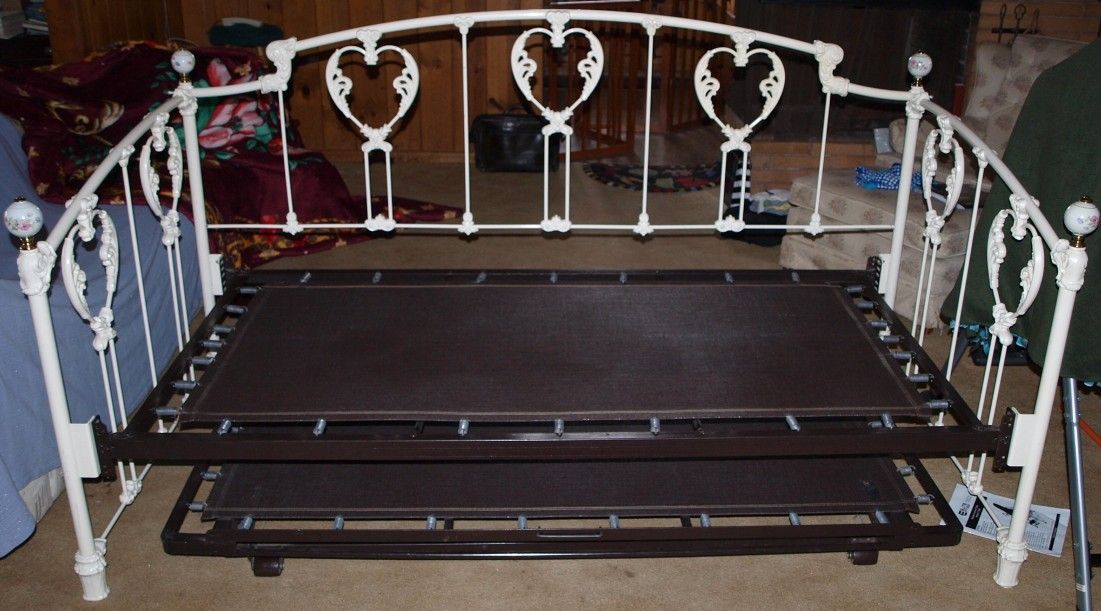 Trundle Bed