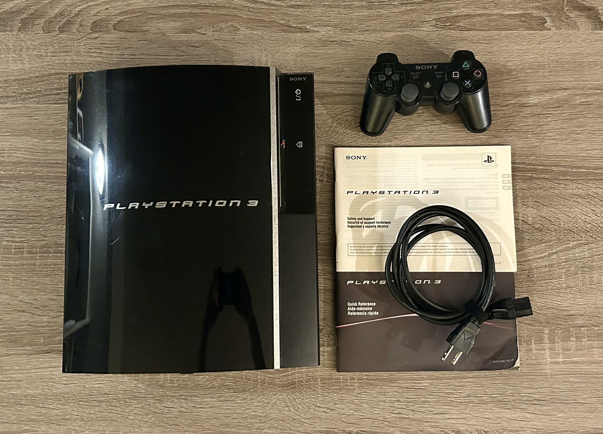 Sony PlayStation 3 Fat CECHE01 PS3. PS2 & PS1 Backward Compatible 80 GB
