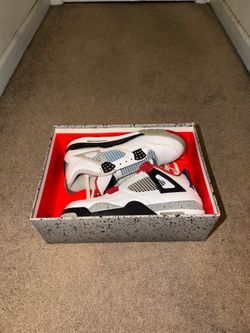 Jordan 4’s Size 10 $100‼️