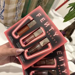 Fenty lipgloss 