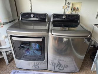 LG washer and dryer