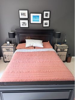 Full Size Bed with Matching Nightstands