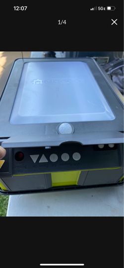 Ryobi garage door opener motor Only  Powers Up But No battery or remote.