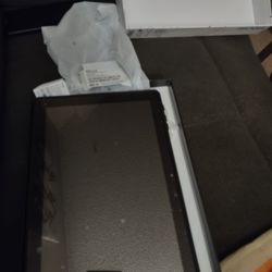 M1OL PRO 10 INCH TABLET (BRAND NEW)