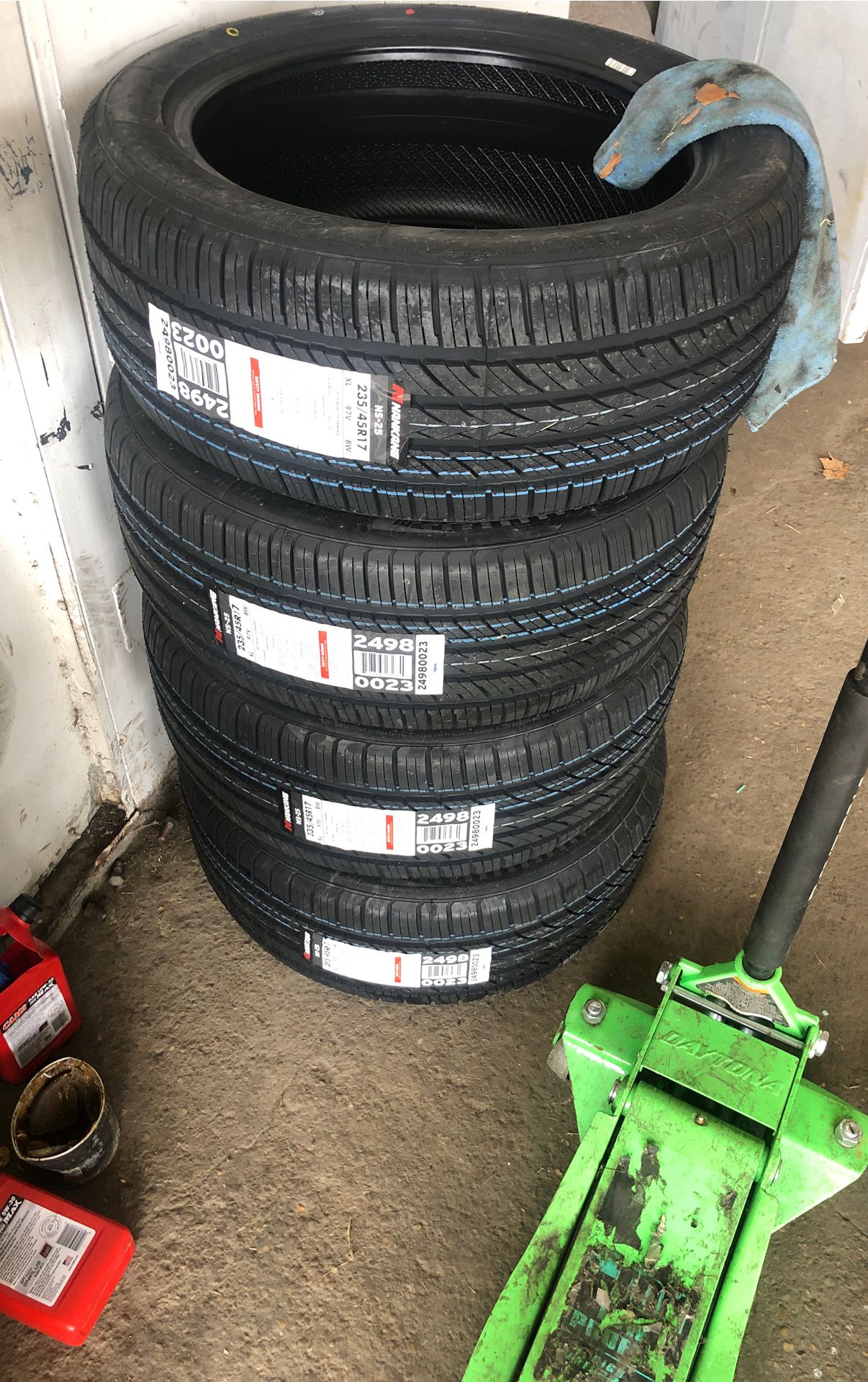 235/45/17 tires