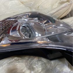 Front Left Head Light