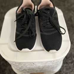 Woman's Adidas Shoes