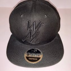 New Era 9FIFTY Snapback Black Cap – Embroidered Logo Public School 25 Apple OSFM