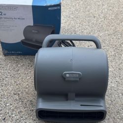 Utilitech Air Mover 1/2-HP 2800-CFM Centrifugal Indoor Blower Fan