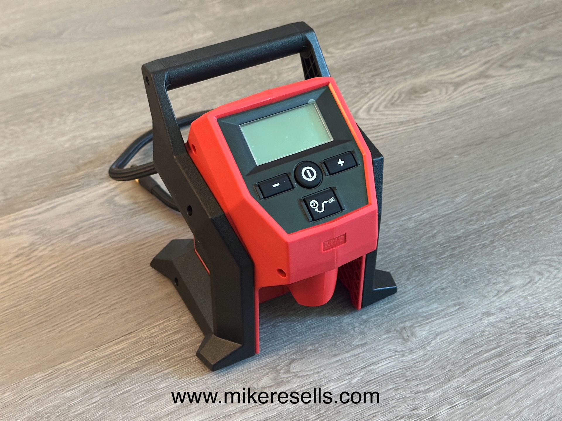 Milwaukee M12 Inflator (2475-20)