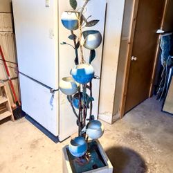 Walk Away W/this Stunning, Tall, Blue/silver/gold Globes Fountain for Only $100 (!) Beautiful Sounds