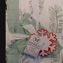 Stroller Blanket with Matching Hat. New