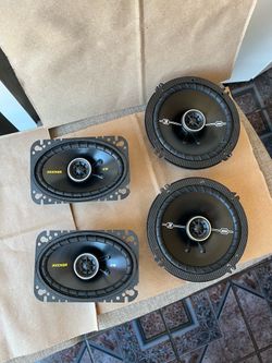 Kicker speakers w/ dome tweeter