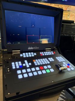 Mobile HDMI SDI Video Switcher with Intercom