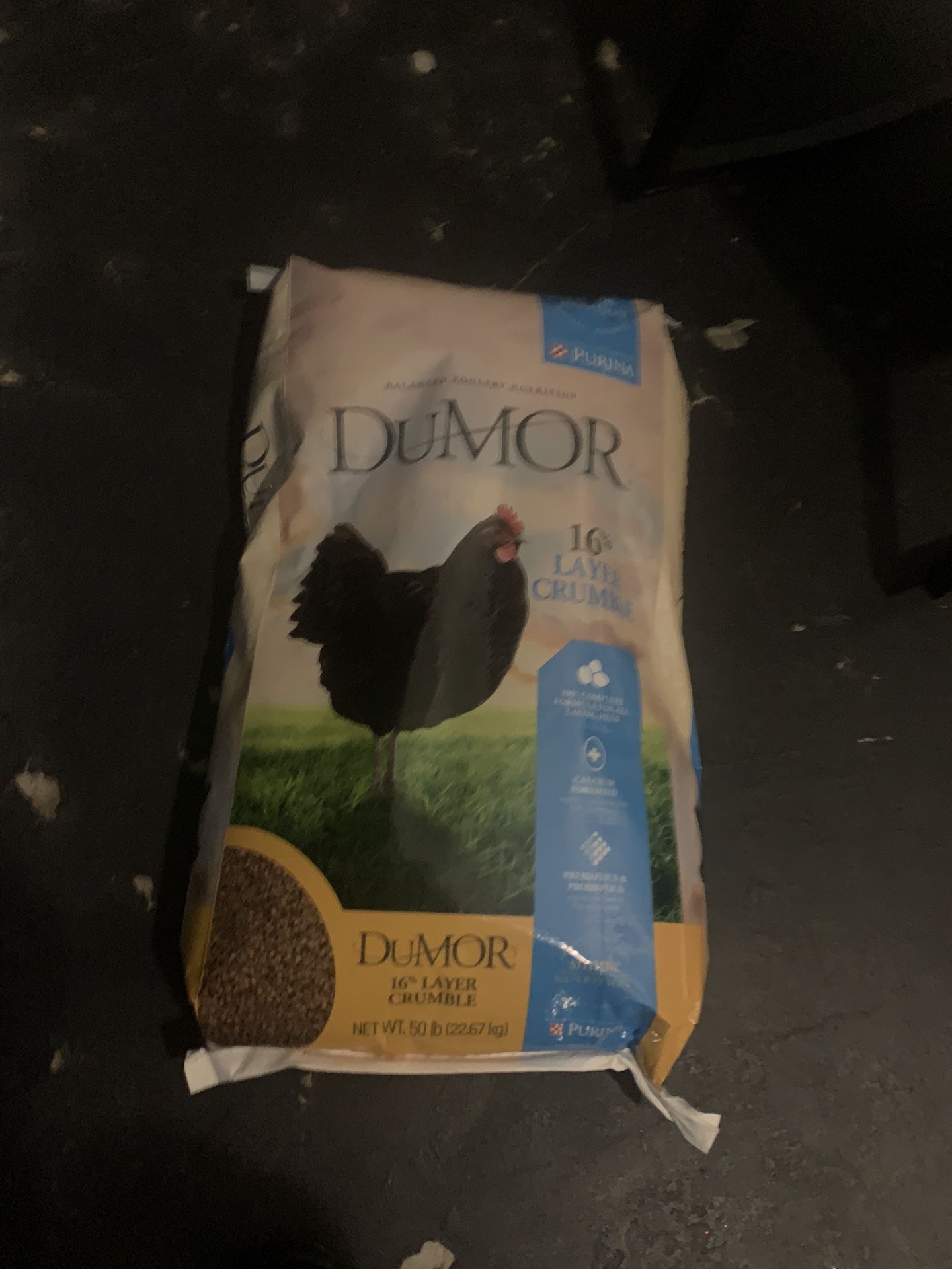 DuMOR 16% Layer Poultry Feed Pellets, 50 lb. Bag