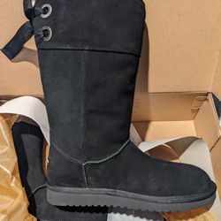 Kookaburra By UGG SIZE 8