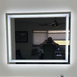 32 X 24 Led Bathroom Mirror