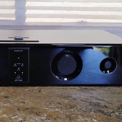 iPod Boom Box by Behringer BOOMPOW 200