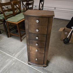 Standing Wood Jeweley Box 