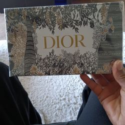 Cologne and perfume sale