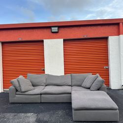 Like new! City Furniture Nixon Gray Cloud Sofa 