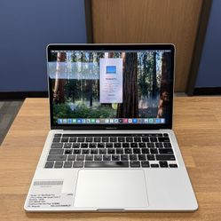 13" MacBook Pro Touchbar 500GB SSD*16GB RAM*2.3Ghz Intel Quad Core i7