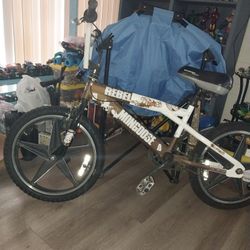 Mongoose Bike 120  Dolares 