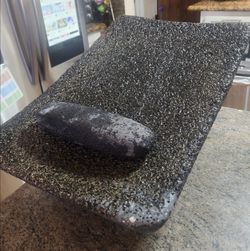 AUNTENTICO METATE MEXICANO