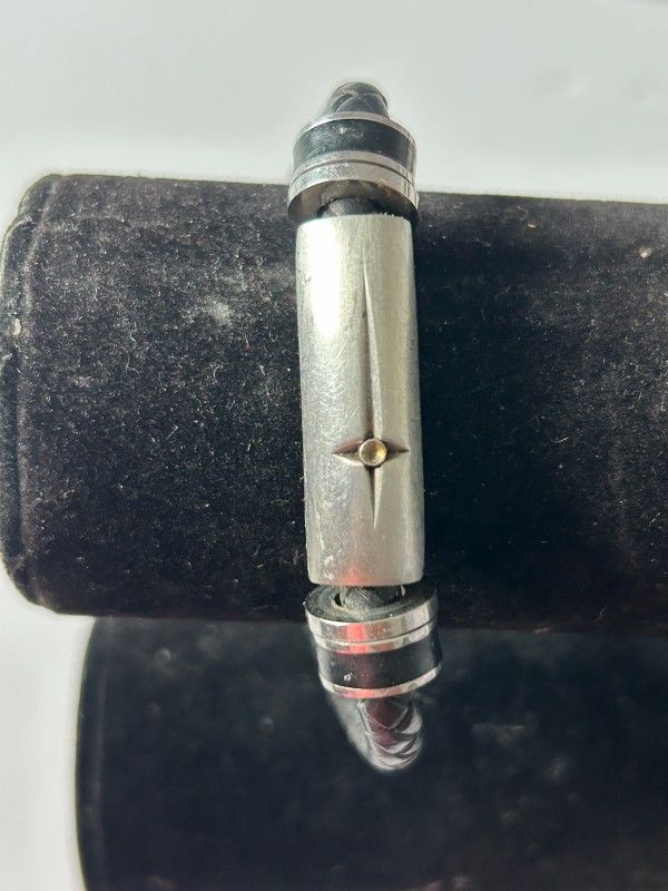 men's leather and steel bracelet