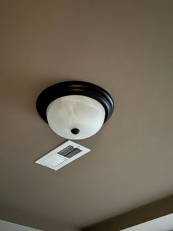 Free ceiling and bar counter lights
