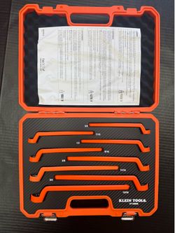 KLEIN TOOLS 47140INS Insulated Box End Wrench Set, 1000V Rated, ASTM F1505 Certified, Class 2 Glove Compatible, Premium Carrying Case