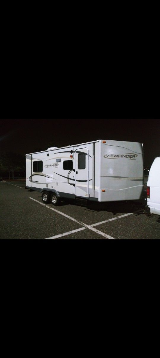 2009 Crusier rv Viewfinder